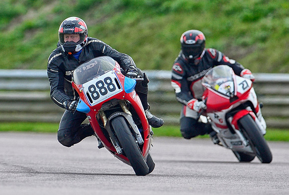 Michael Burke, Ducatti 888, NG Road Racing Thruxton