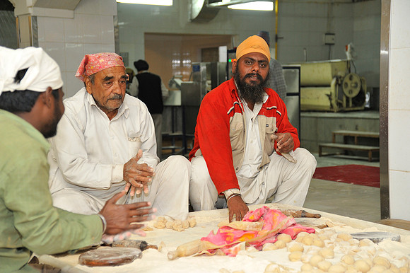 A Sikh soup kitchen in Delhi