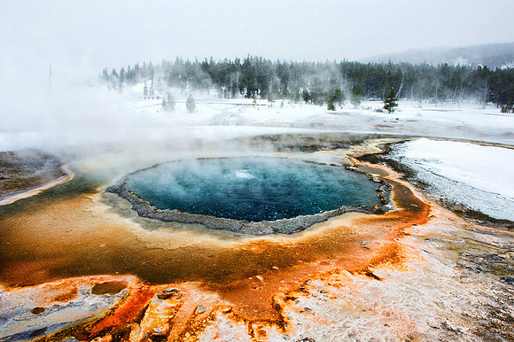 Crested Pool, Yellowstone National Park,