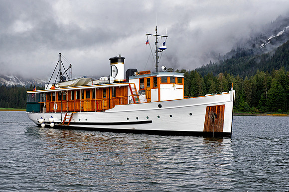 MV Discovery