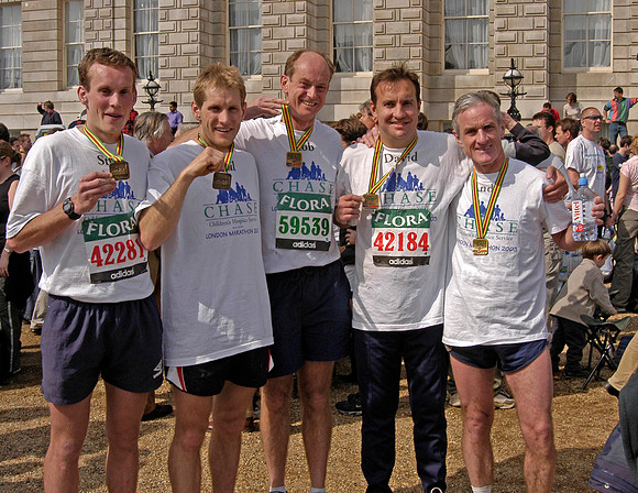 Chase Childrens Hospice Service London Marathon Runners