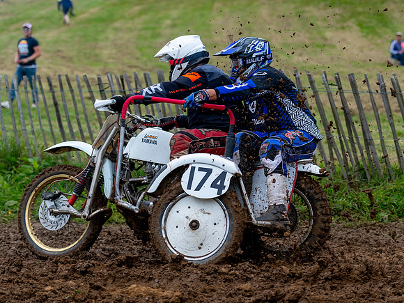 Alan Wear and Ian Hannam on their Wasp Yam 880