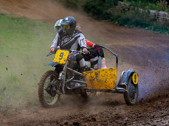 Nick Night and Jack Newberry on their Norton Wasp 920