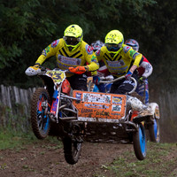 Shaun Mallows and Colin Dunkley on their Wasp Yam 1000