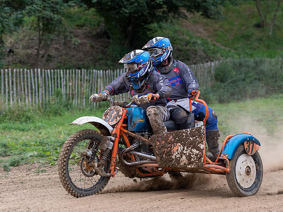 Ed and Chris Turner  on their Wasp Yam 840