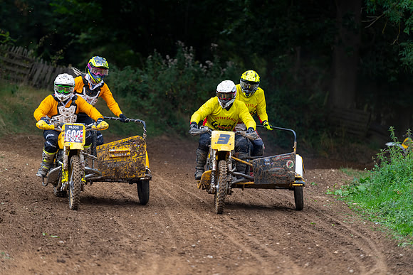 Mark Ramplee and Ian Marshall (693) and Jon Brooks and Richard Brinsden on their Wasp Wasp 1000 (3)