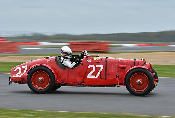 Chloe Mason driving the Aston Martin Ulster LM18