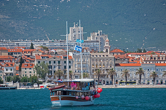 Approaching Split harbour