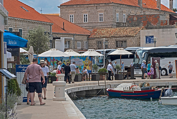 Cavat harbour