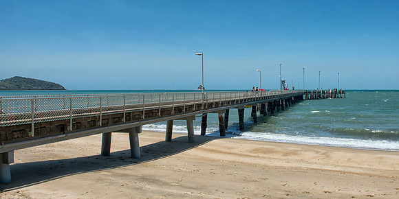 Palm Cove pier