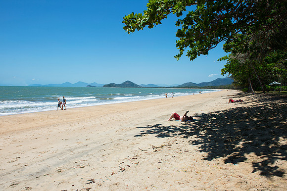 Palm Cove beach
