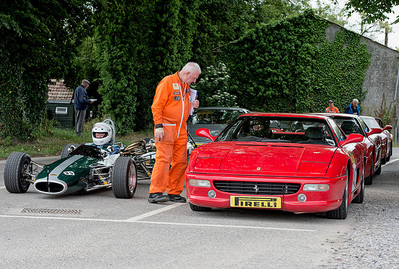 Andy Tippett in the Russel Alexis FF by Barrie Wood's Ferrari 355 GTS