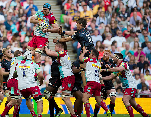 Rugby Saracens v Harlequins at Wembley