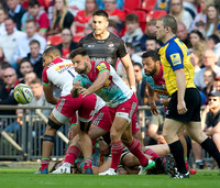 Danny Care of Harlequins passes the ball