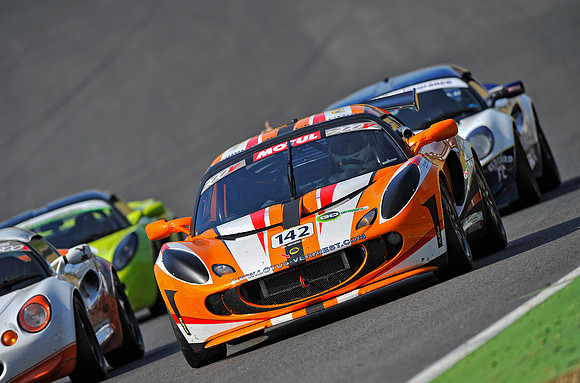 otus Elise of the Verhiest team in the Lotus Cup at Brands Hatch