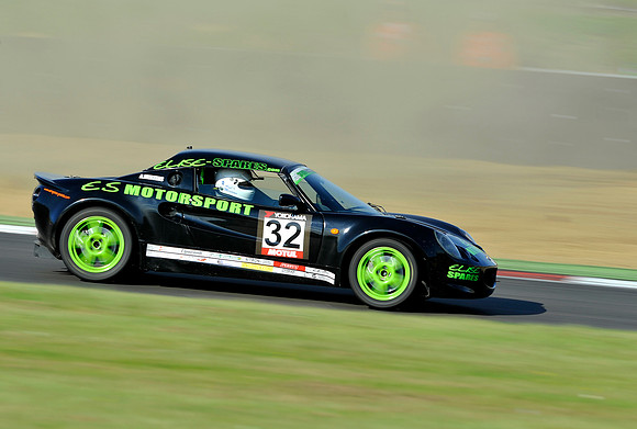 Axel Mertens in the Lotus Elise S2 at the Brands Hatch