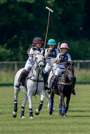 Pony Club.1301