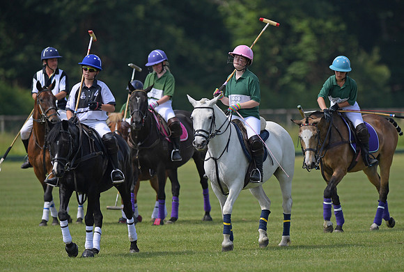 Pony Club.1370