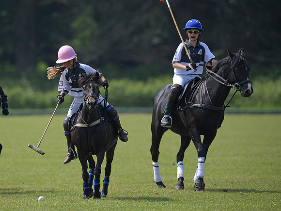 Pony Club.1407