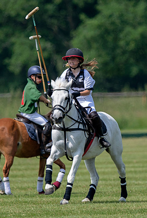 Pony Club.1085