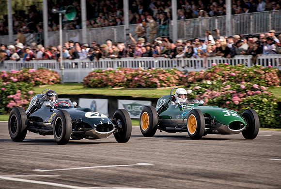 Eddie McGuire in the Lotus-Climax 16 (21) and Marshall Baily Lotus-Climax 16