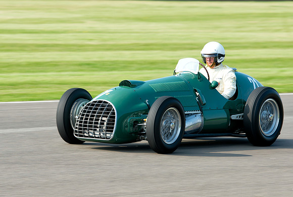 Frederico Buratti drives his 1950 Ferrari 125/166 in the Goodwood Trophy Race