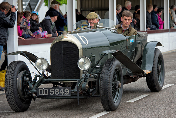 Ewan Getley in the 1924 Bentley 3.4 1/2L iwith guest Benjafield's Sprint