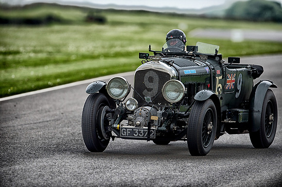 Ron Warmington drives the 1925 Bentley Blower at Benjafield's Sprint