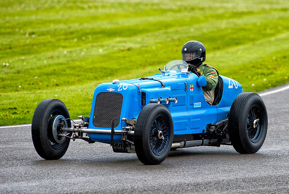 Julian Grimwade drives the Frazernash Special at Benjafield's Sprint
