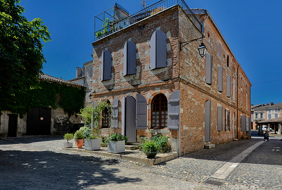 Buildings in the Place du Chateau