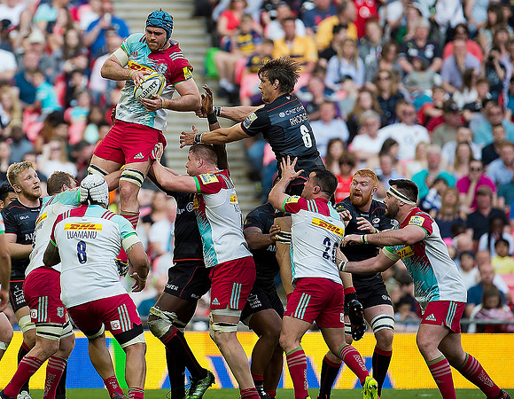 Rugby Saracens v Harlequins at Wembley
