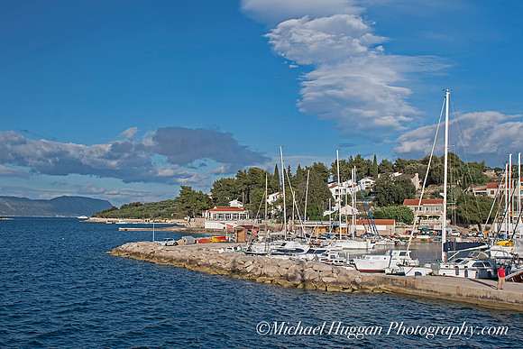A late afternoon and overnight stop in Lumbarda