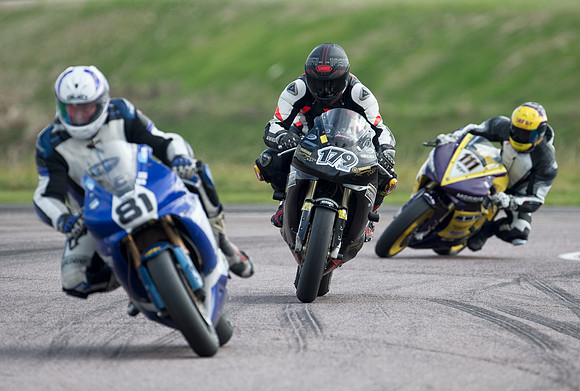Paul Harlington (179), Yamaha R1, NG Road Racing Thruxton