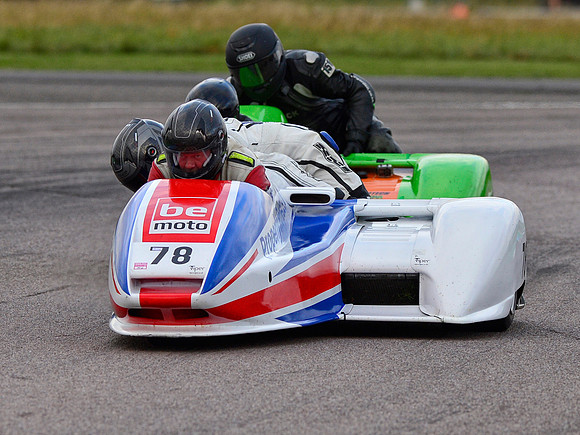 Nev Jones/Tom Bryant, LCR Yamaha 1000 Sidecar