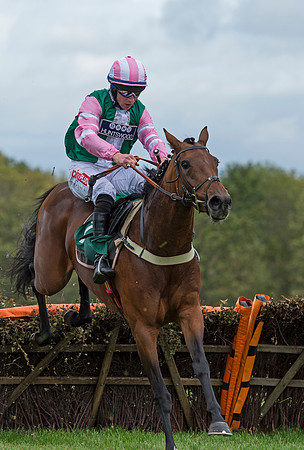 G Sheehan on Oscar Star